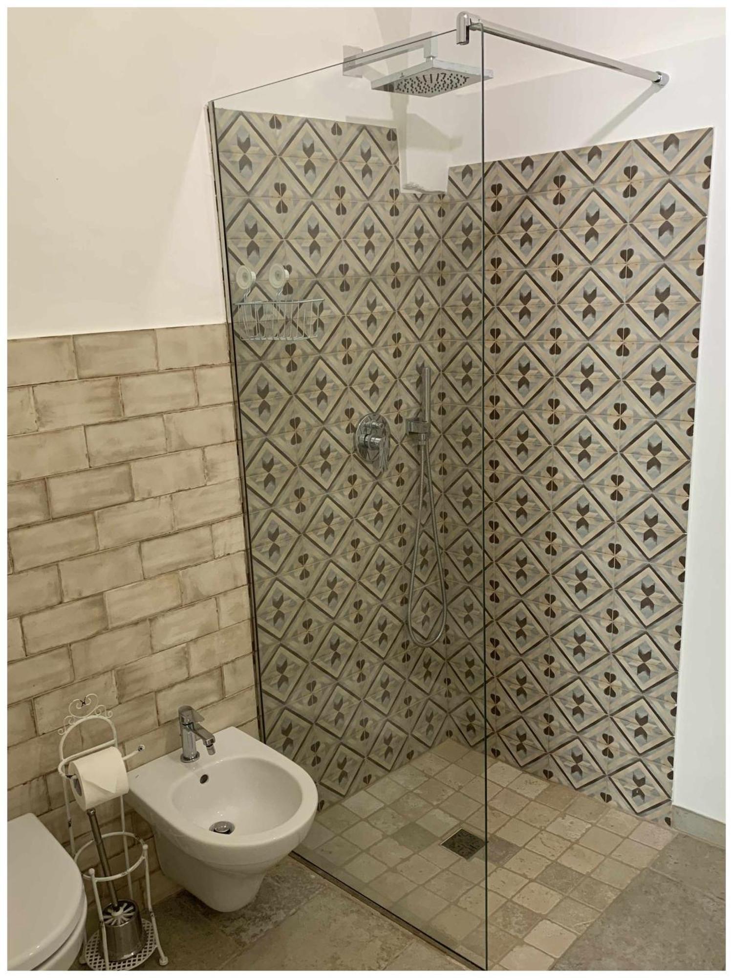 White Stone Flats & Studios Остуни Номер фото
